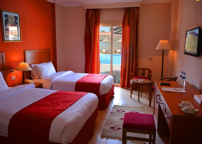 Hawaii Riviera Club Aqua Park - Families And Couples Only