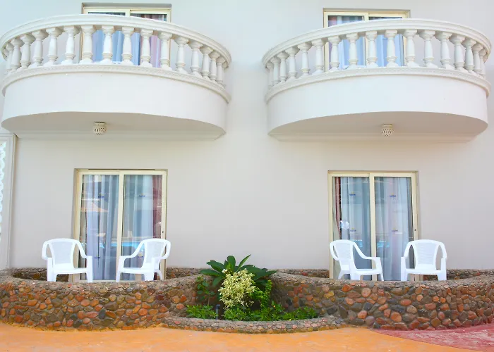 Hawaii Riviera Club Aqua Park - Families And Couples Only 4* Hurgada