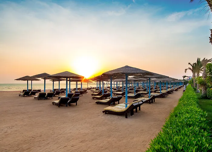 Hawaii Riviera Club Aqua Park - Families And Couples Only Resort