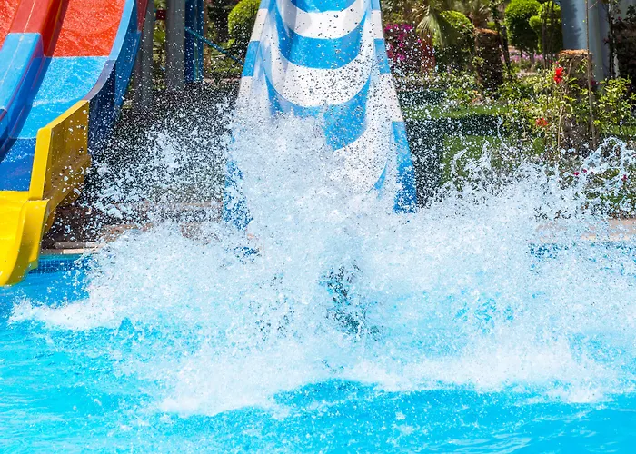 Hawaii Riviera Club Aqua Park - Families And Couples Only Resort Hurgada